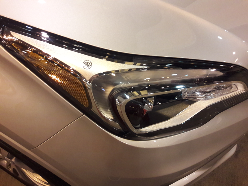 Modern headlights sure are getting purdy